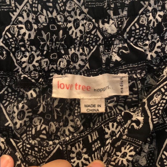 Wide Flowy Elephant Pants - Picture 3 of 4